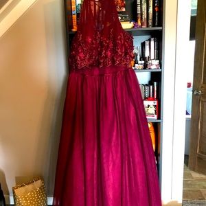 Burgundy beautiful prom dress